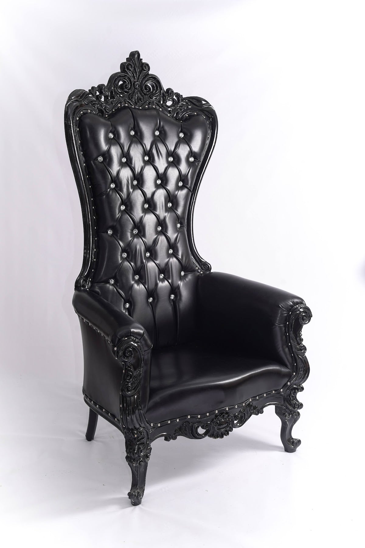 Osiris Noir – All Black